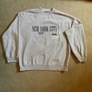 Harlow woman’s oversized sweatshirt.  Size  large grey in colour